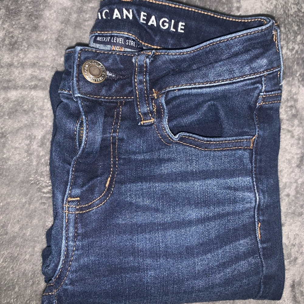 American eagle blue jeans